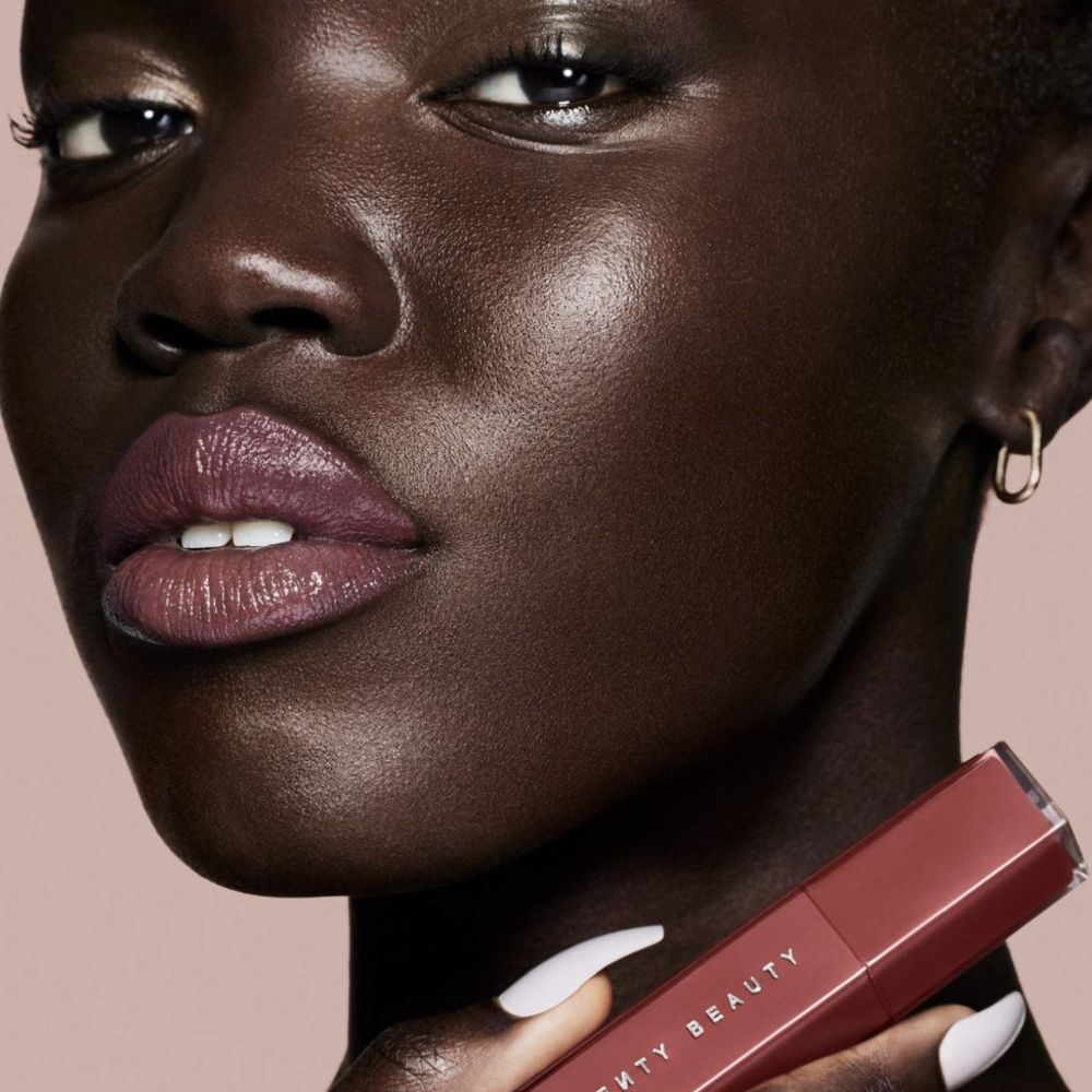GLOSS BOMB STIX (BARRA DE LABIOS DE BRILLO INTENSO)
